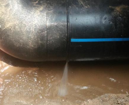 瓦房店楼顶渗水维修公司为大家分享下瓦房店卫生间漏水维修修补技术!